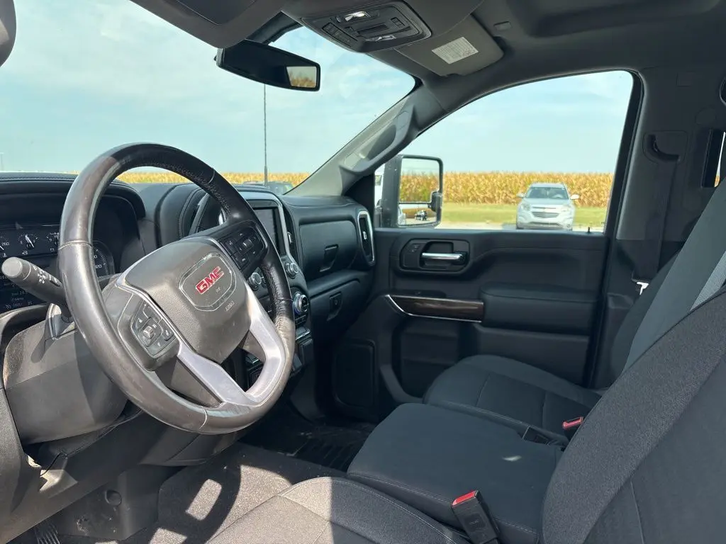 2020 Gmc Sierra SLE photo 10