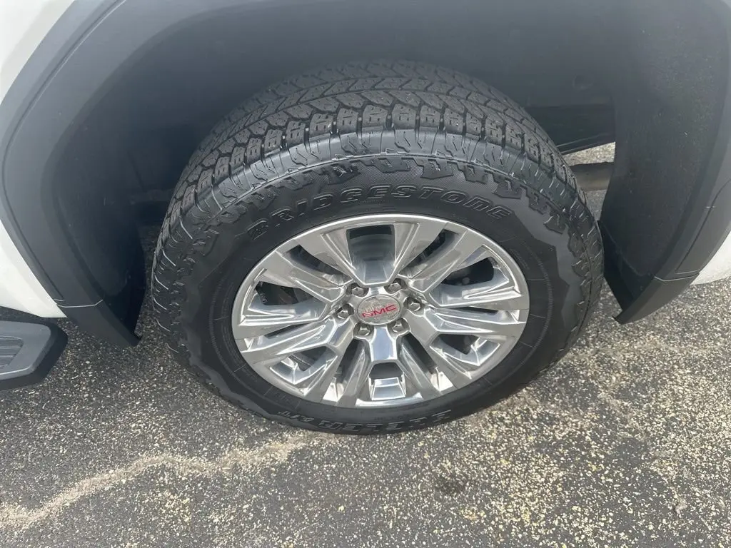 2022 Gmc Sierra 1500 Denali photo 2