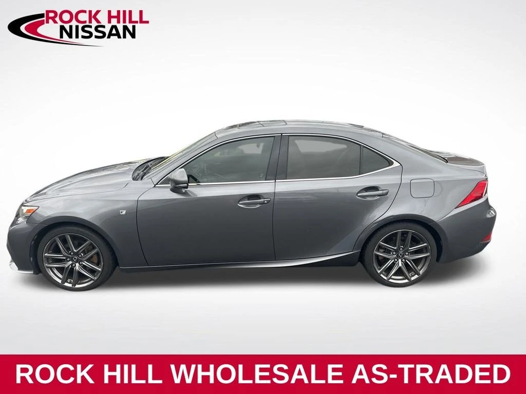 2015 Lexus IS Base's photo