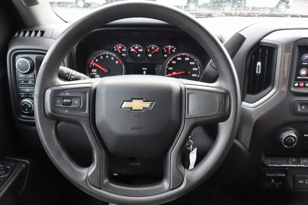 2022 Chevrolet Silverado 1500 Custom photo 5