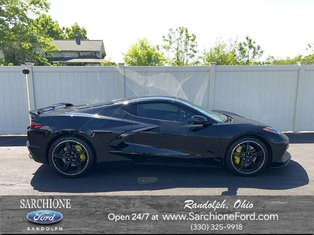 2020 Chevrolet Corvette Stingray Coupe 3LT's photo
