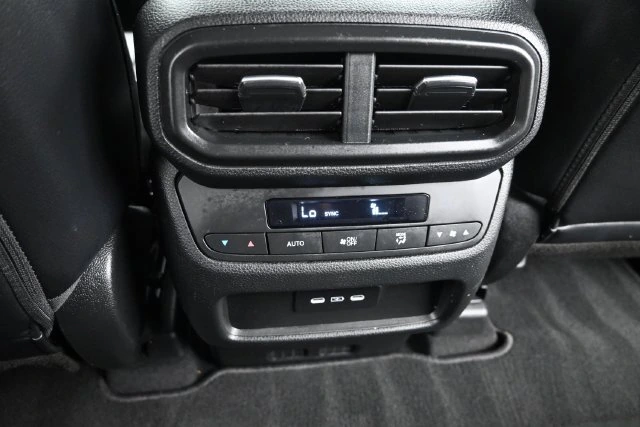 2025 Honda Pilot EX-L - Photo 24
