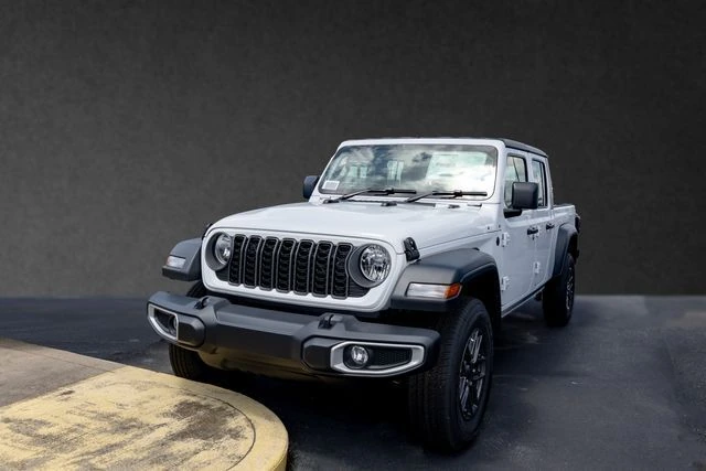 2026 Jeep Gladiator Sport Auto's photo