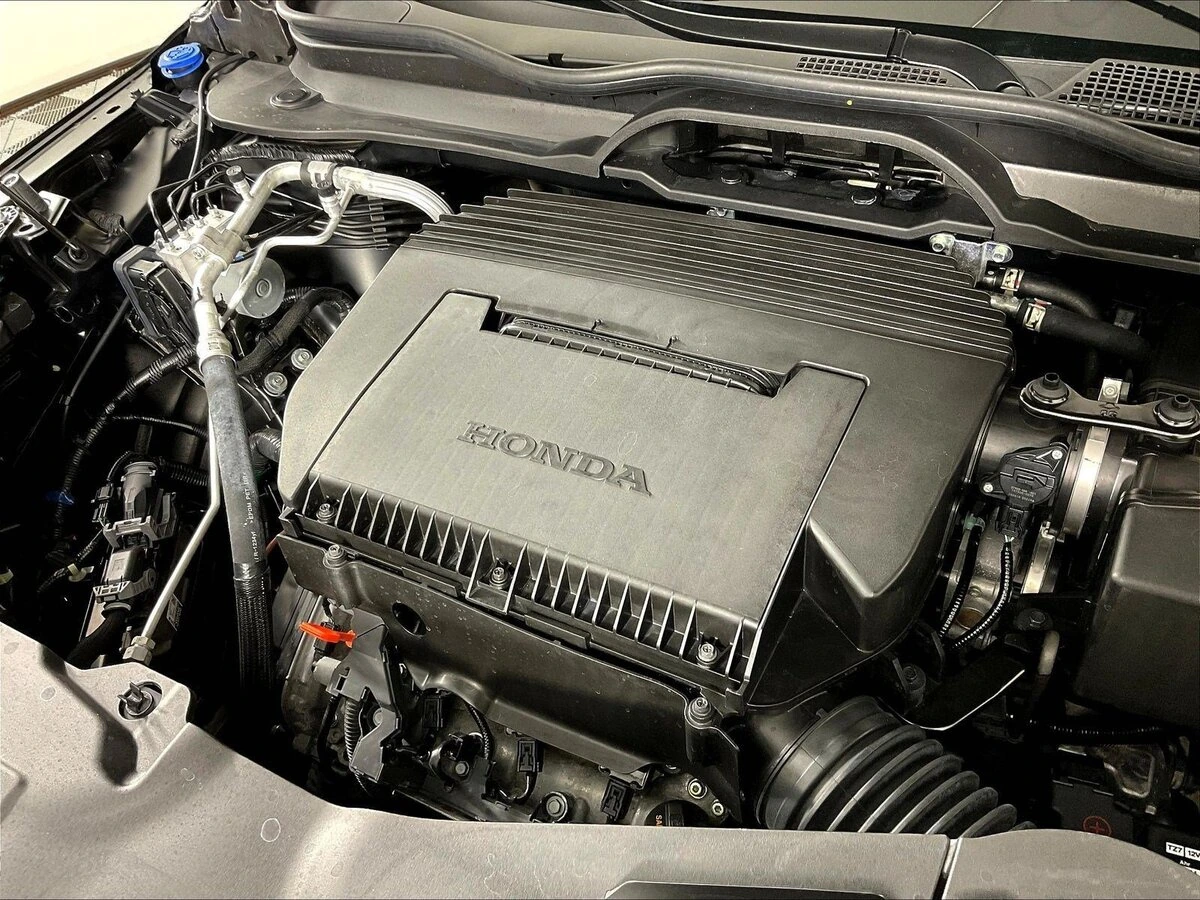 2025 Honda Pilot Elite - Photo 32
