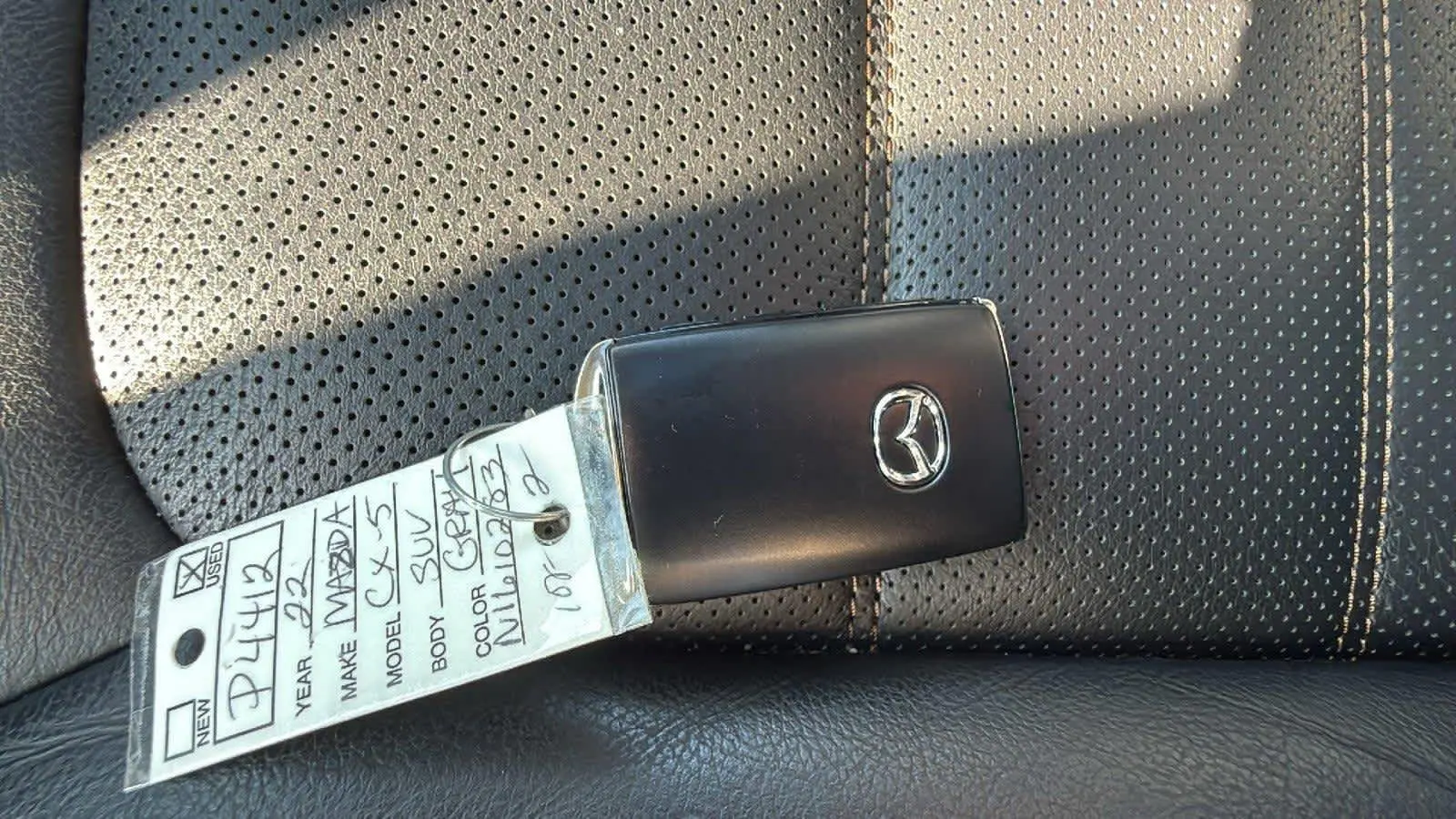 2022 Mazda CX-5 2.5 S Preferred photo 17