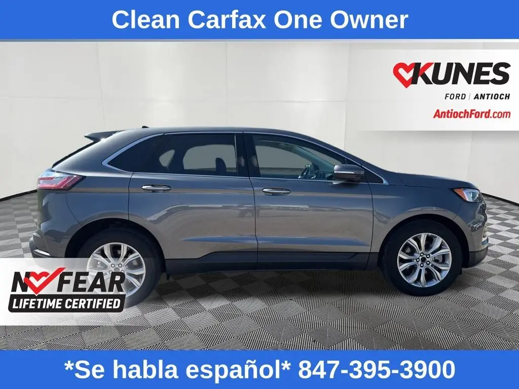 2024 Ford Edge Titanium photo 2