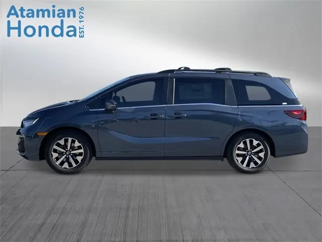 2026 Honda Odyssey EX-L photo 2