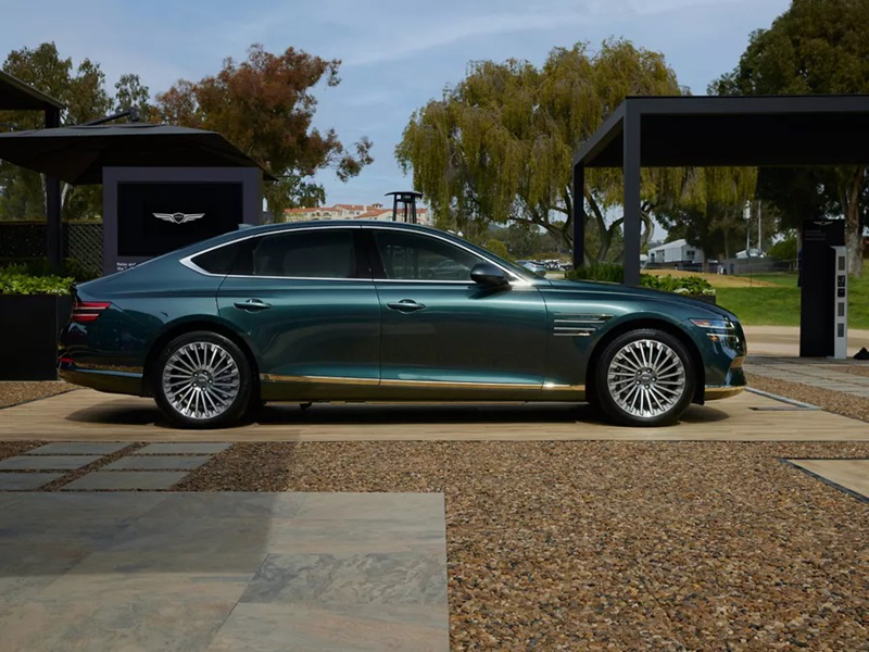 2025 Genesis Electrified G80