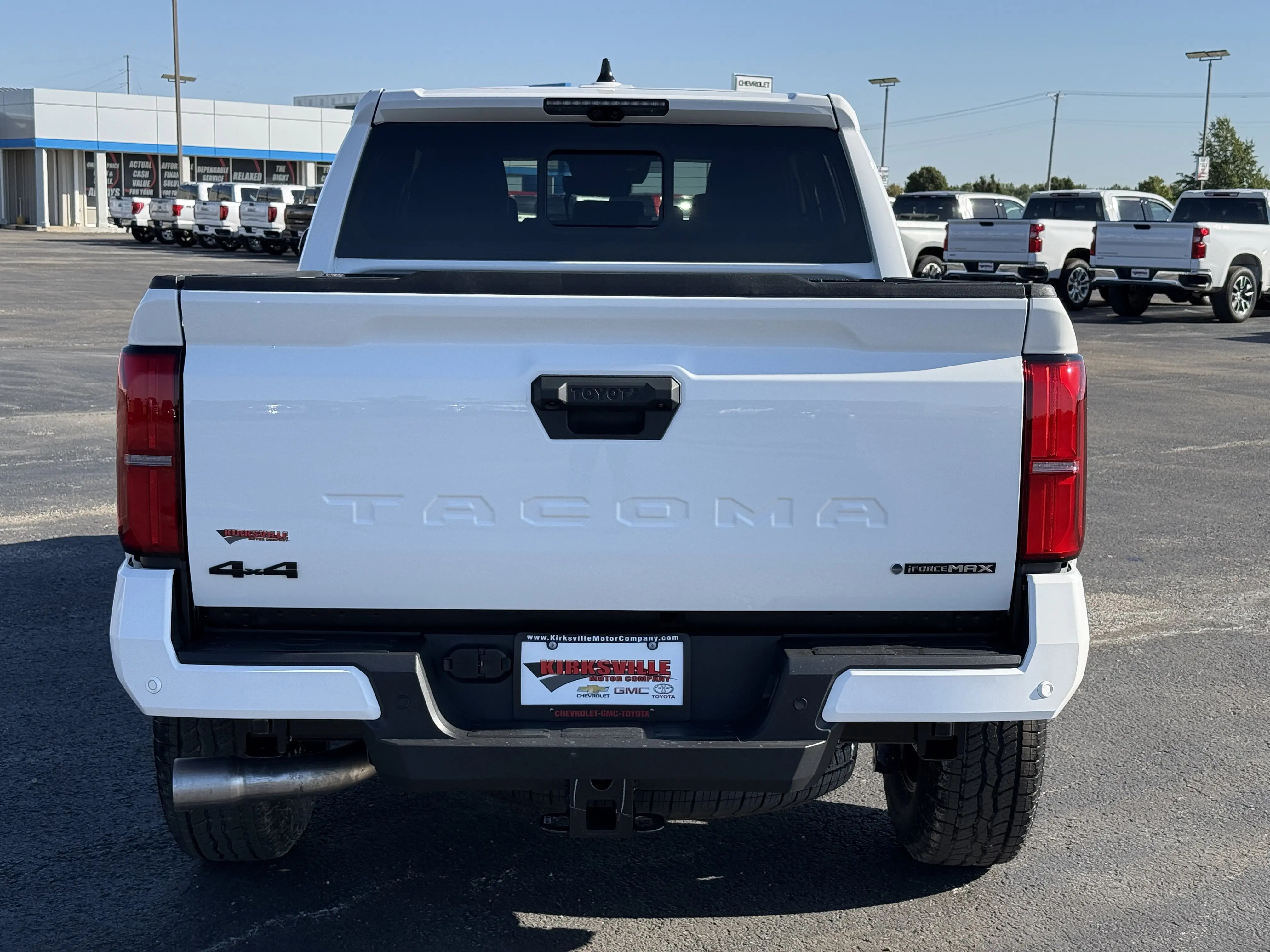 2025 Toyota Tacoma TRD Double Cab photo 4
