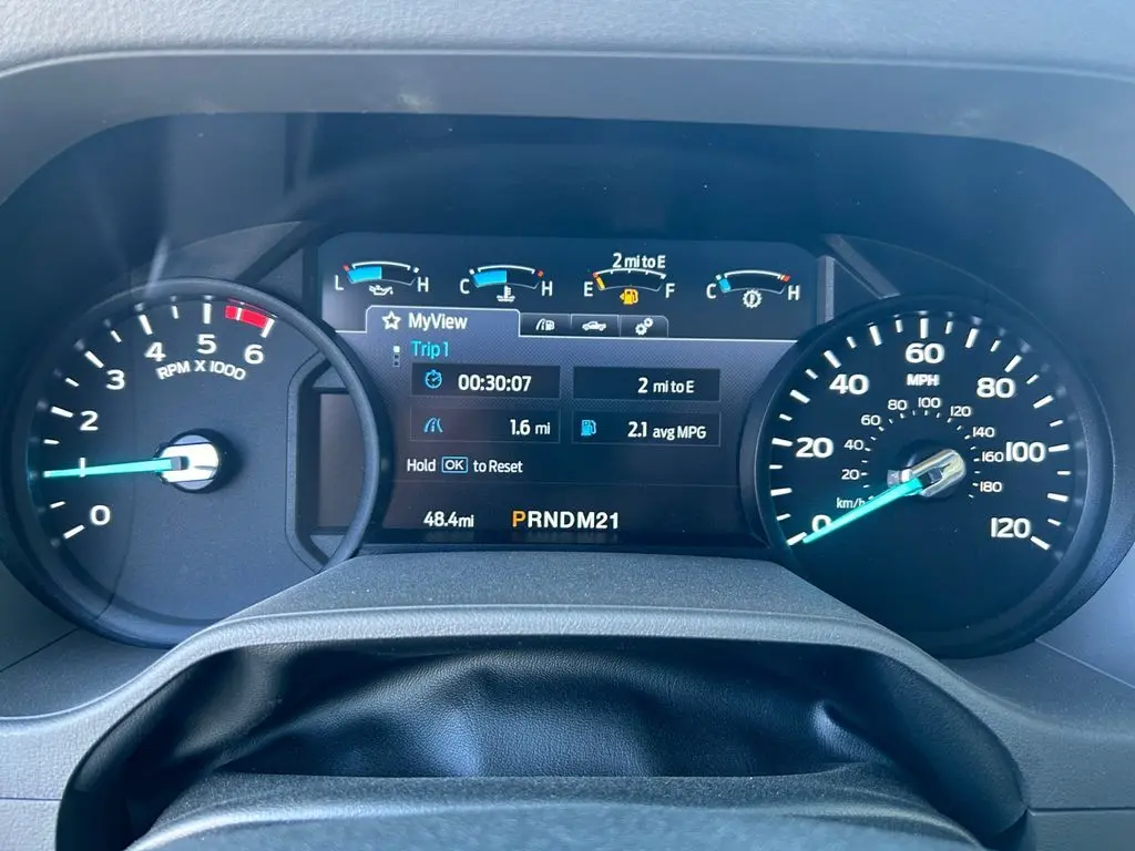 2026 Ford E-350 Base photo 6
