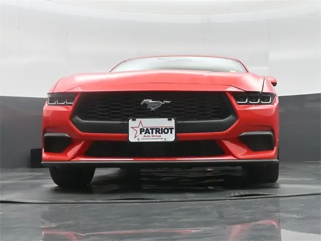 2024 Ford Mustang EcoBoost photo 32