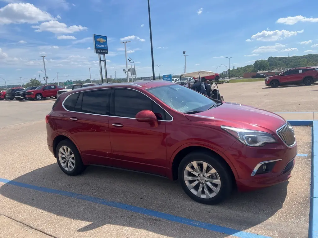 2017 Buick Envision Essence photo 5
