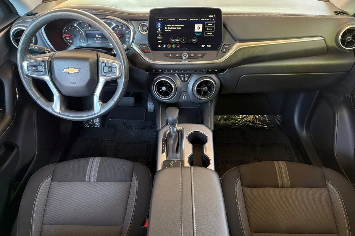 2025 Chevrolet Blazer 2LT - Photo 13