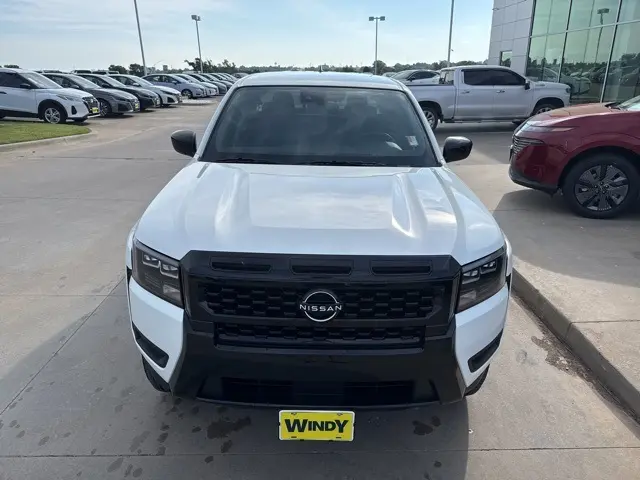 2026 Nissan Frontier SV photo 3