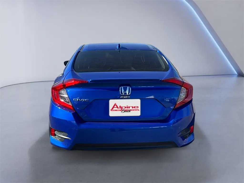 2018 Honda Civic EX-T photo 4