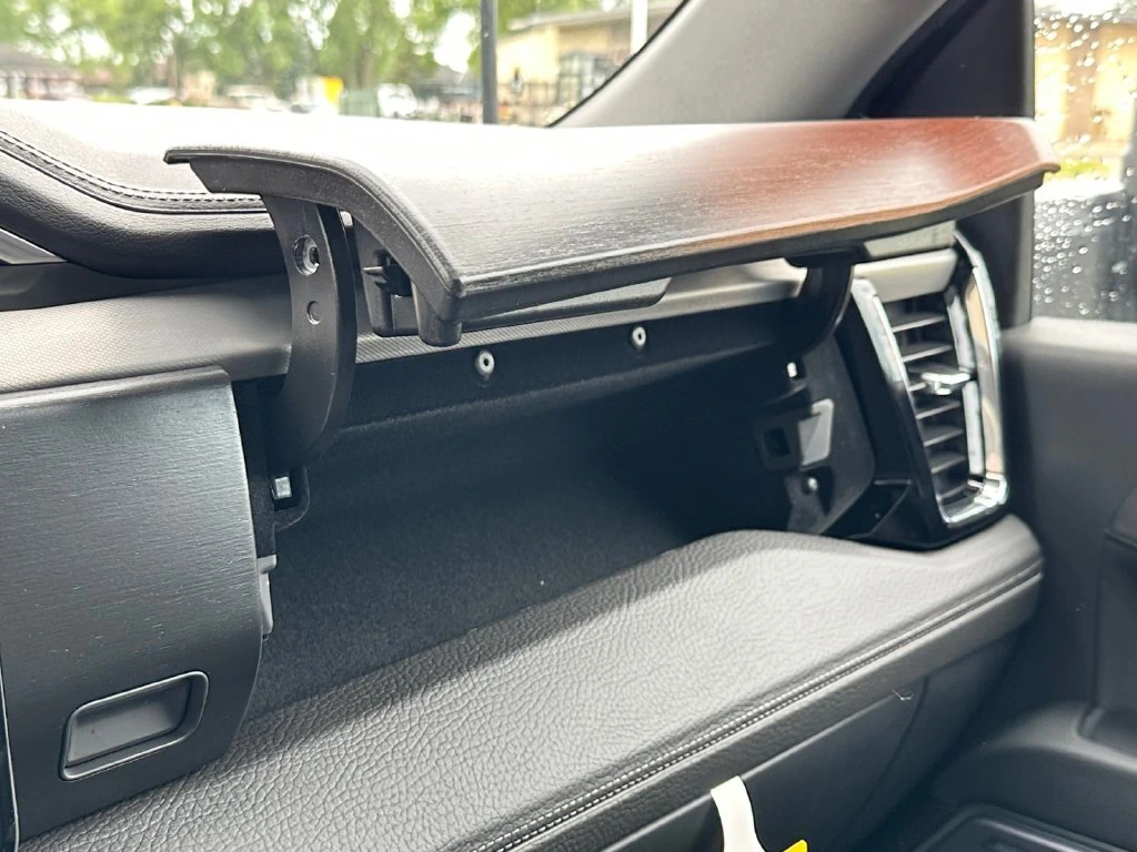 2026 GMC Sierra 3500HD Denali - Photo 37