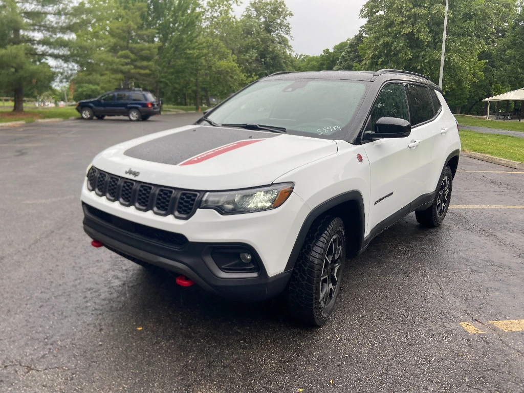 2025 Jeep Compass Trailhawk 4X4's photo
