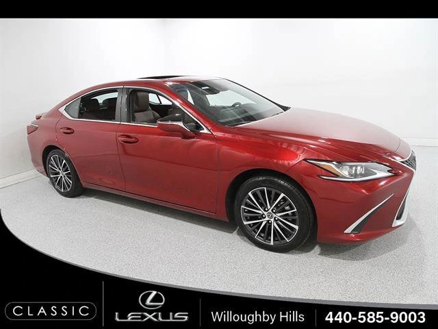 2024 Lexus ES 350 350's photo