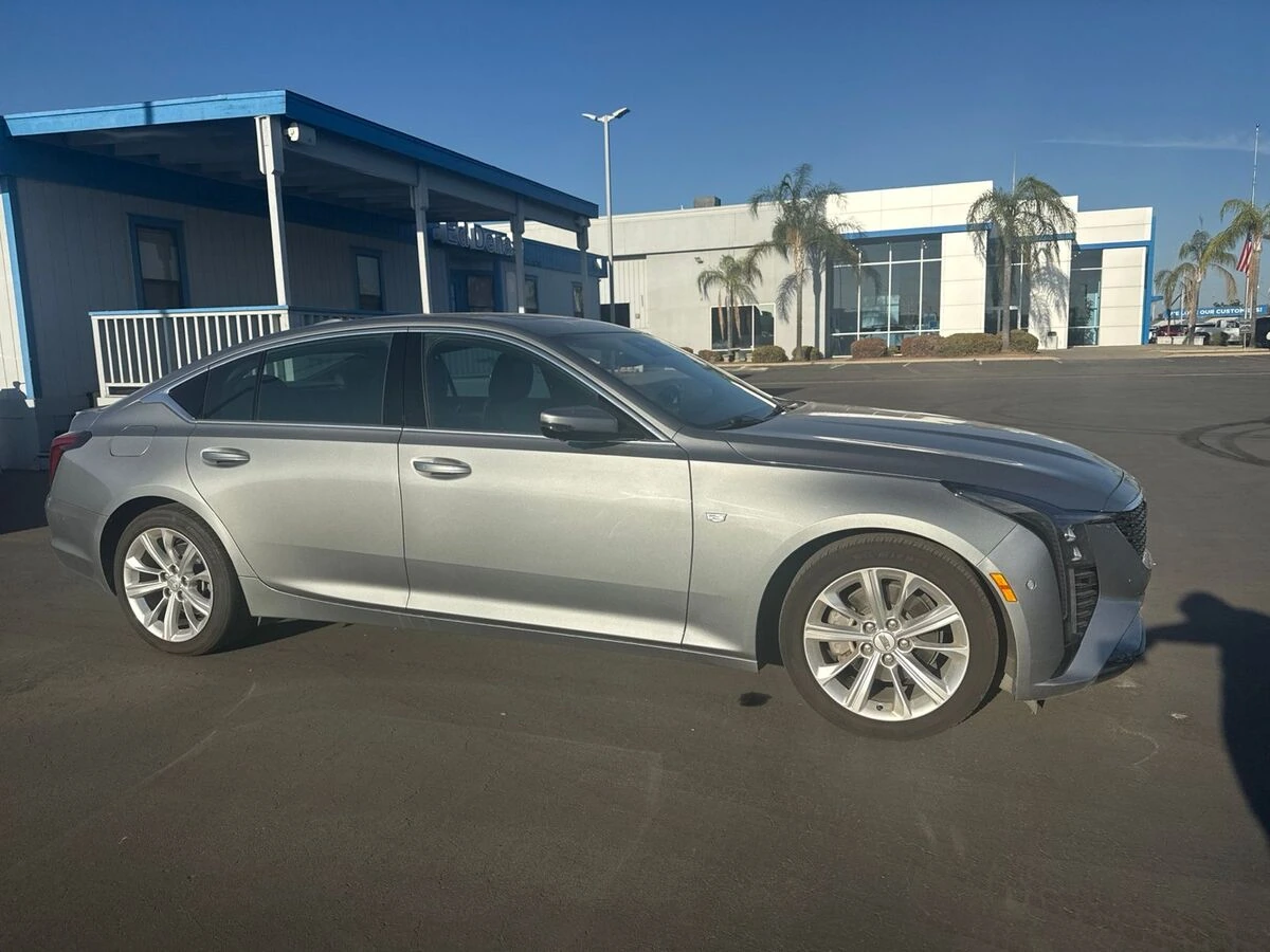 2025 Cadillac CT5