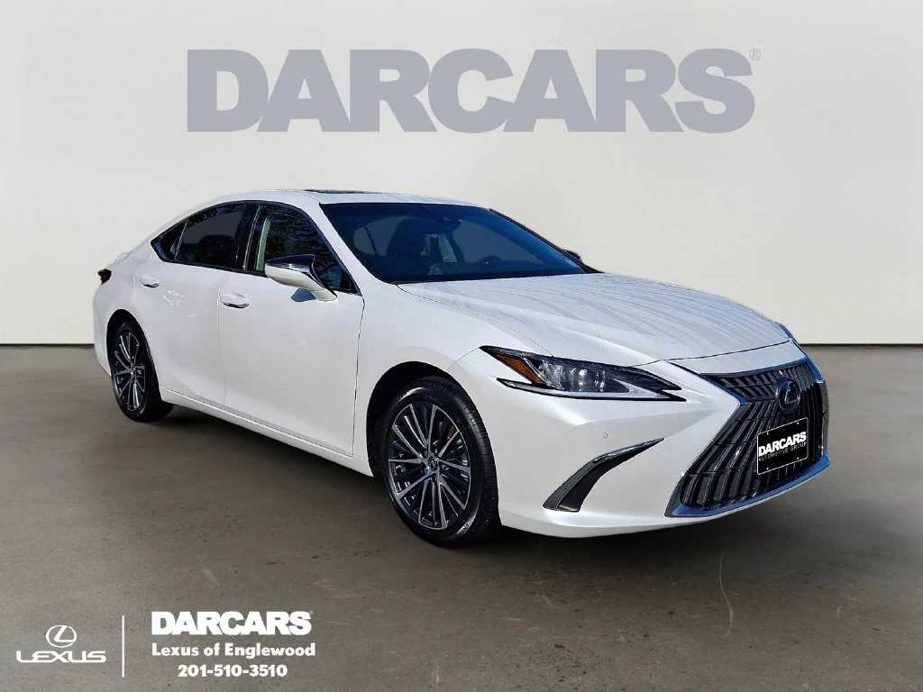 2025 Lexus ES