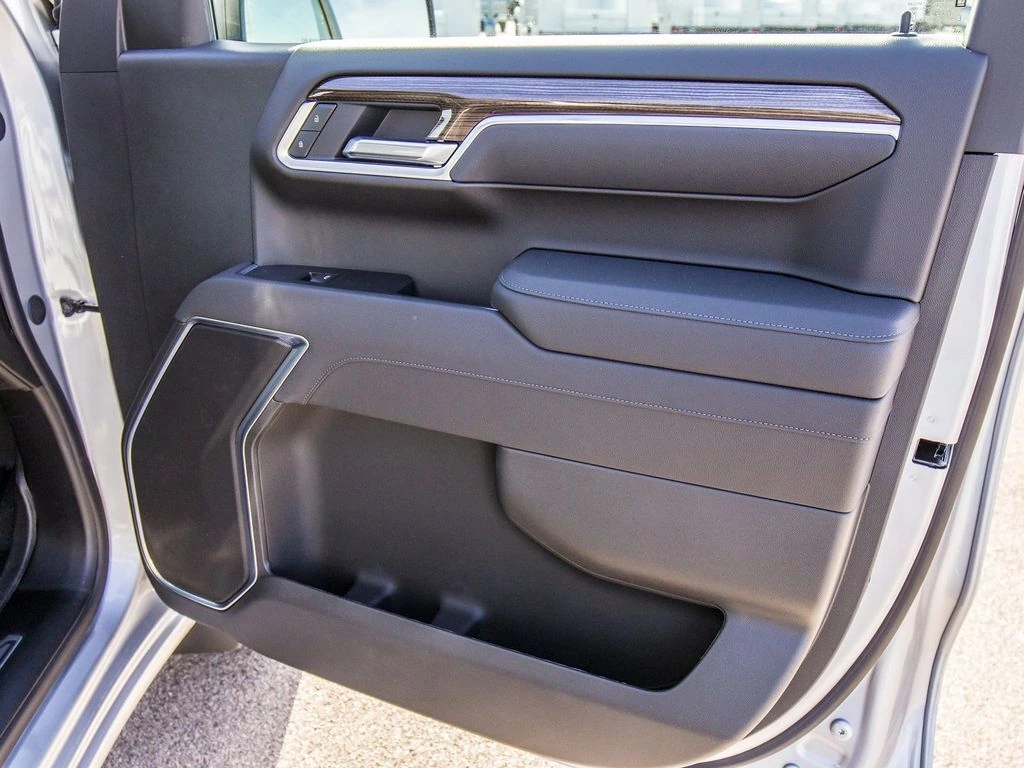 2026 Chevrolet Silverado 1500 LT - Photo 19