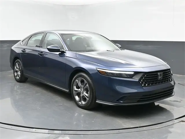 2023 Honda Accord EX photo 2