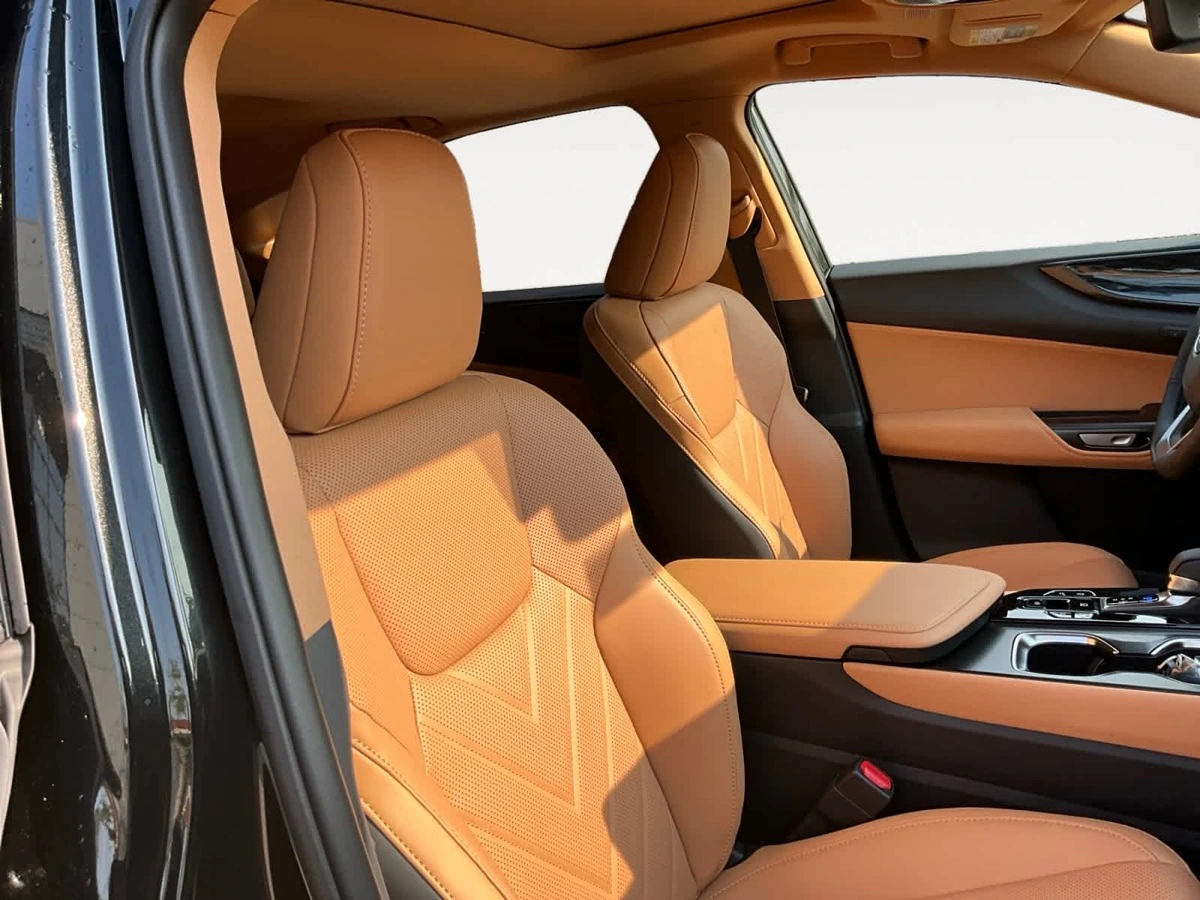 2026 Lexus NX 450h+ Premium - Photo 15