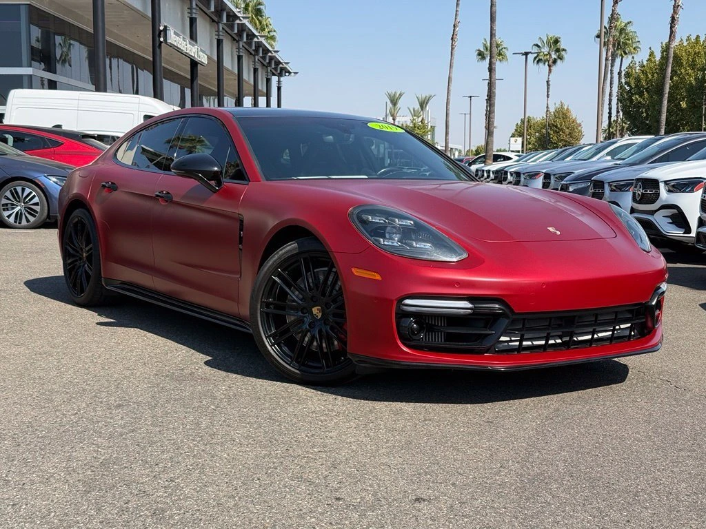 2019 Porsche Panamera GTS