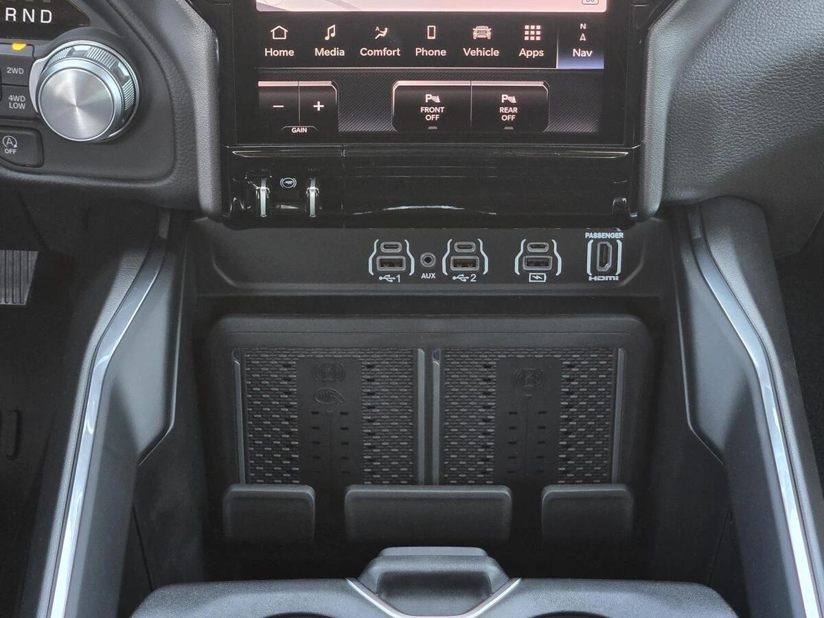 2026 RAM 1500 Laramie - Photo 12