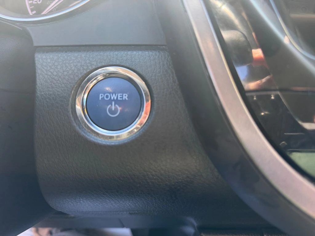 2023 Toyota Camry XLE - Photo 25