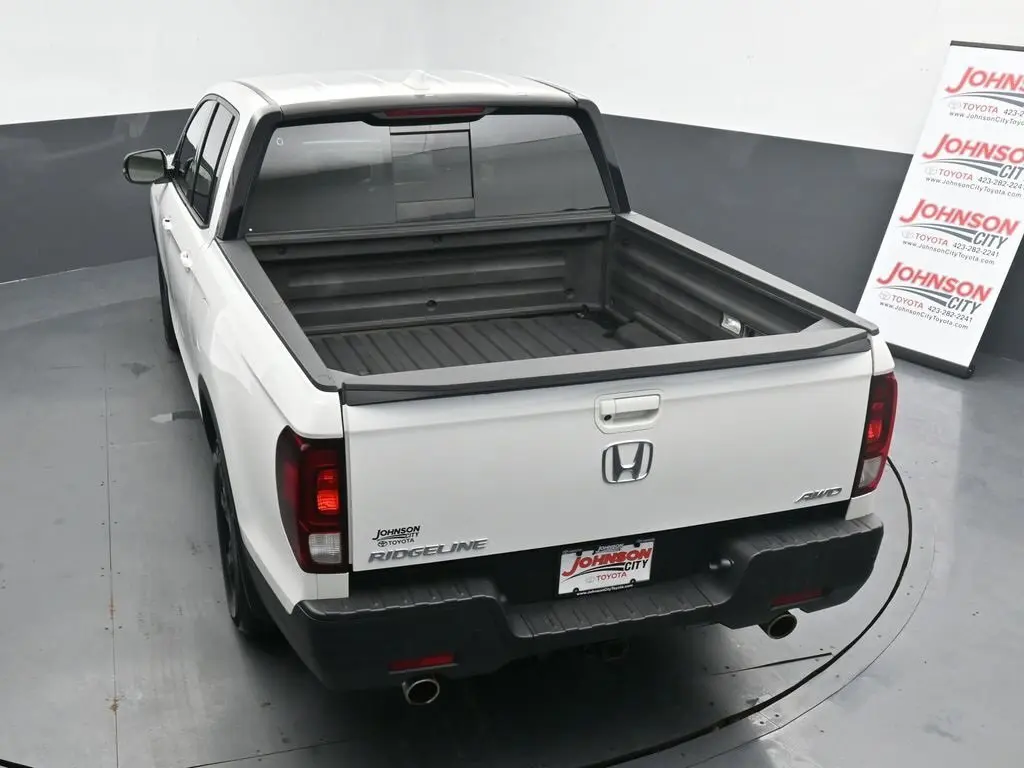 2023 Honda Ridgeline Black Edition photo 33