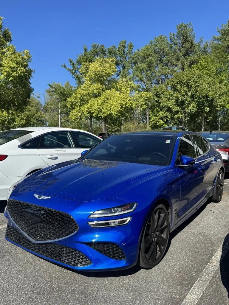 2023 Genesis G70 Advanced 3.3T Sport Prestige photo 3