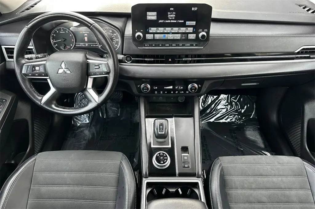 2024 Mitsubishi Outlander SE Ralliart photo 13
