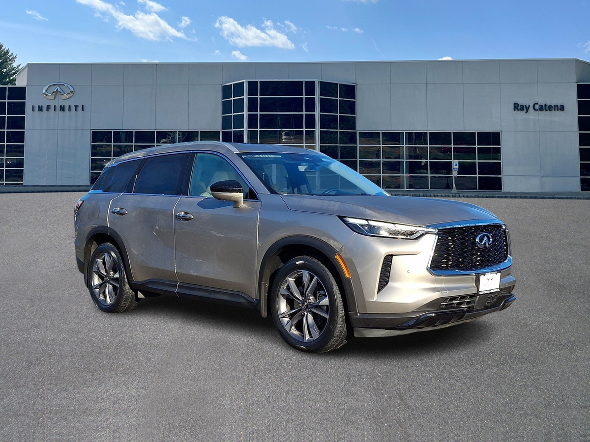 2023 INFINITI QX60 LUXE's photo