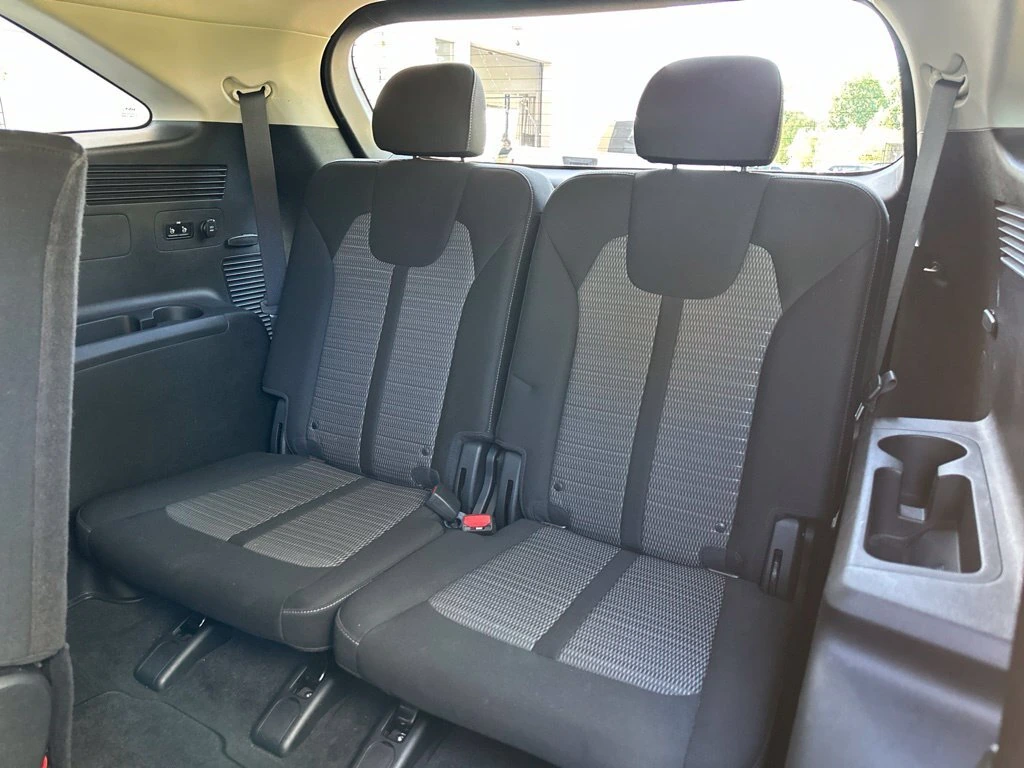 2022 Kia Sorento LX - Photo 30