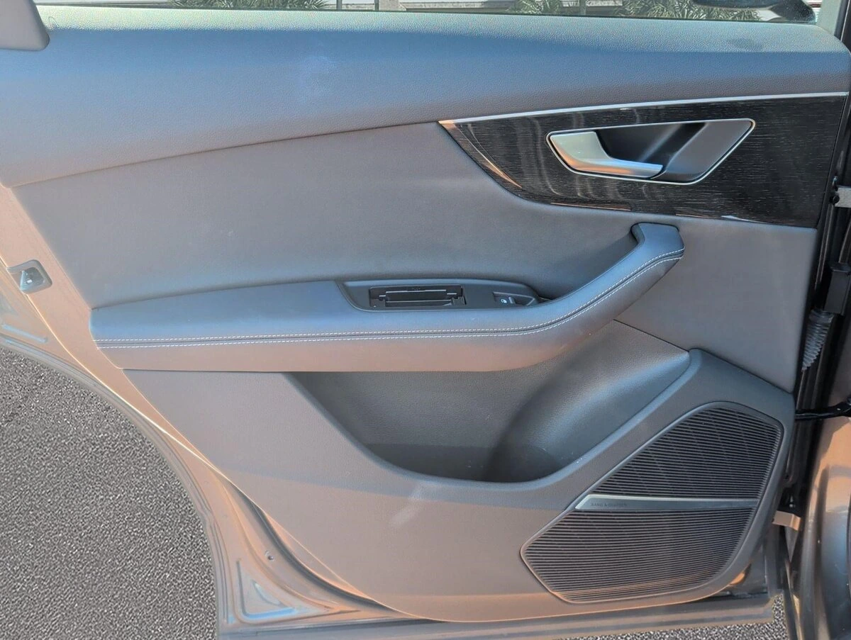 2025 Audi Q7 Premium Plus - Photo 24