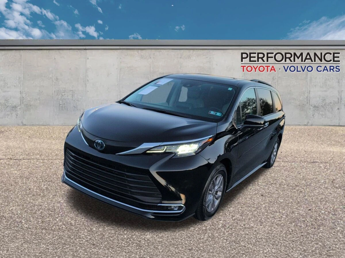 2023 Toyota Sienna