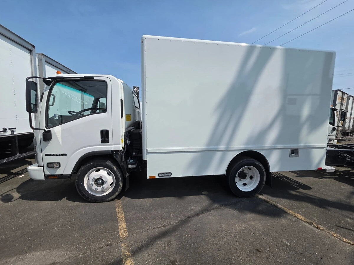 2024 Isuzu NPR