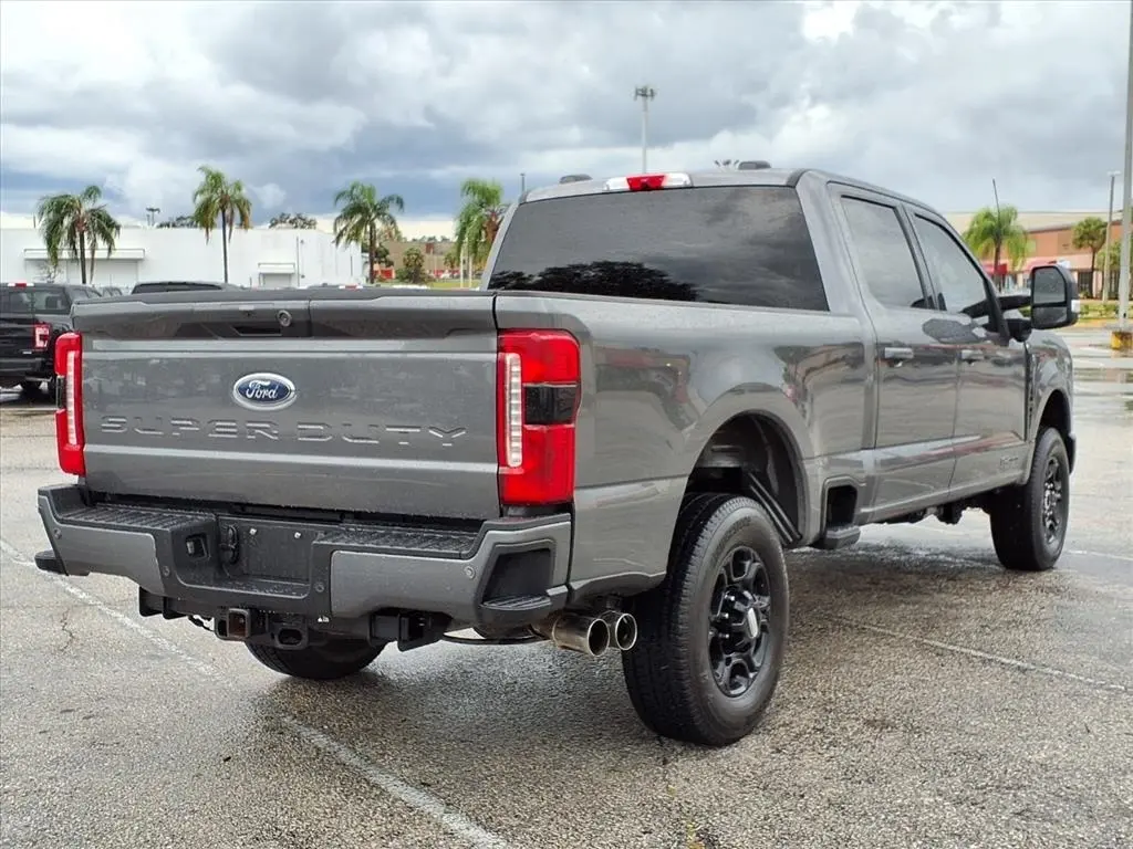 2023 Ford F-250 photo 7