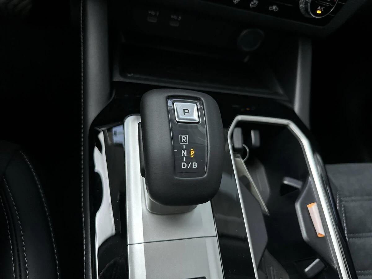 2026 Mitsubishi Outlander Plug-in Hybrid SE - Photo 22