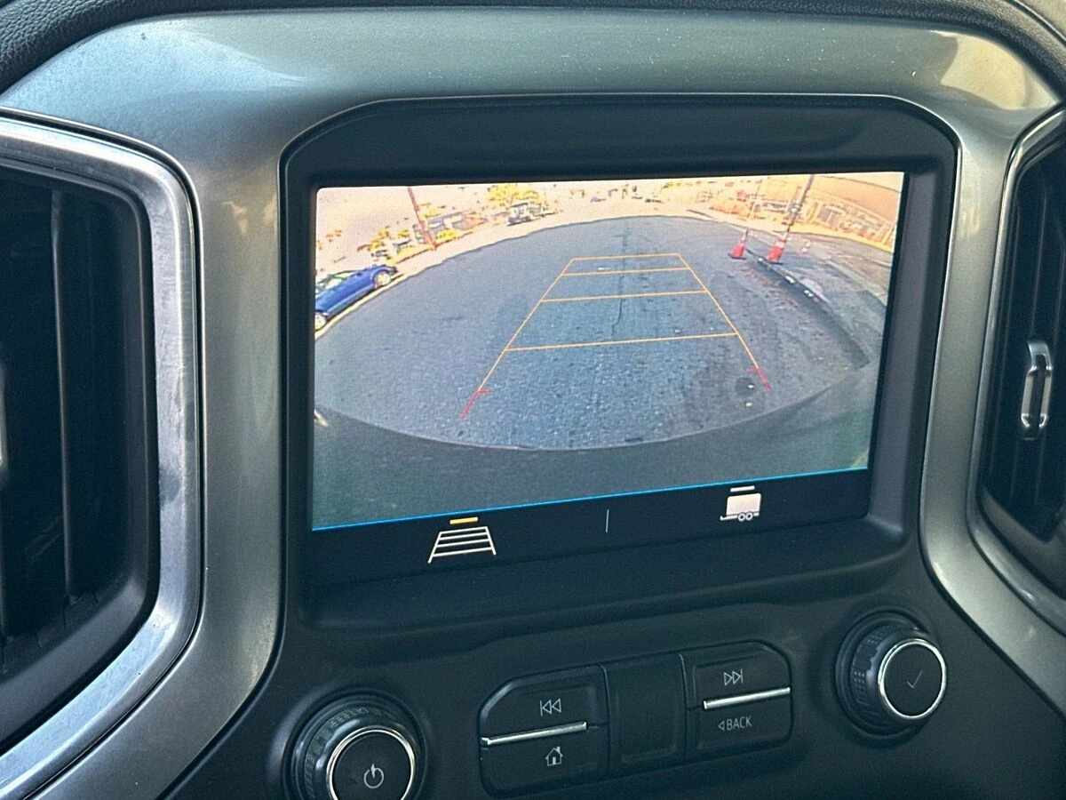 2020 Chevrolet Silverado 1500 LT - Photo 17