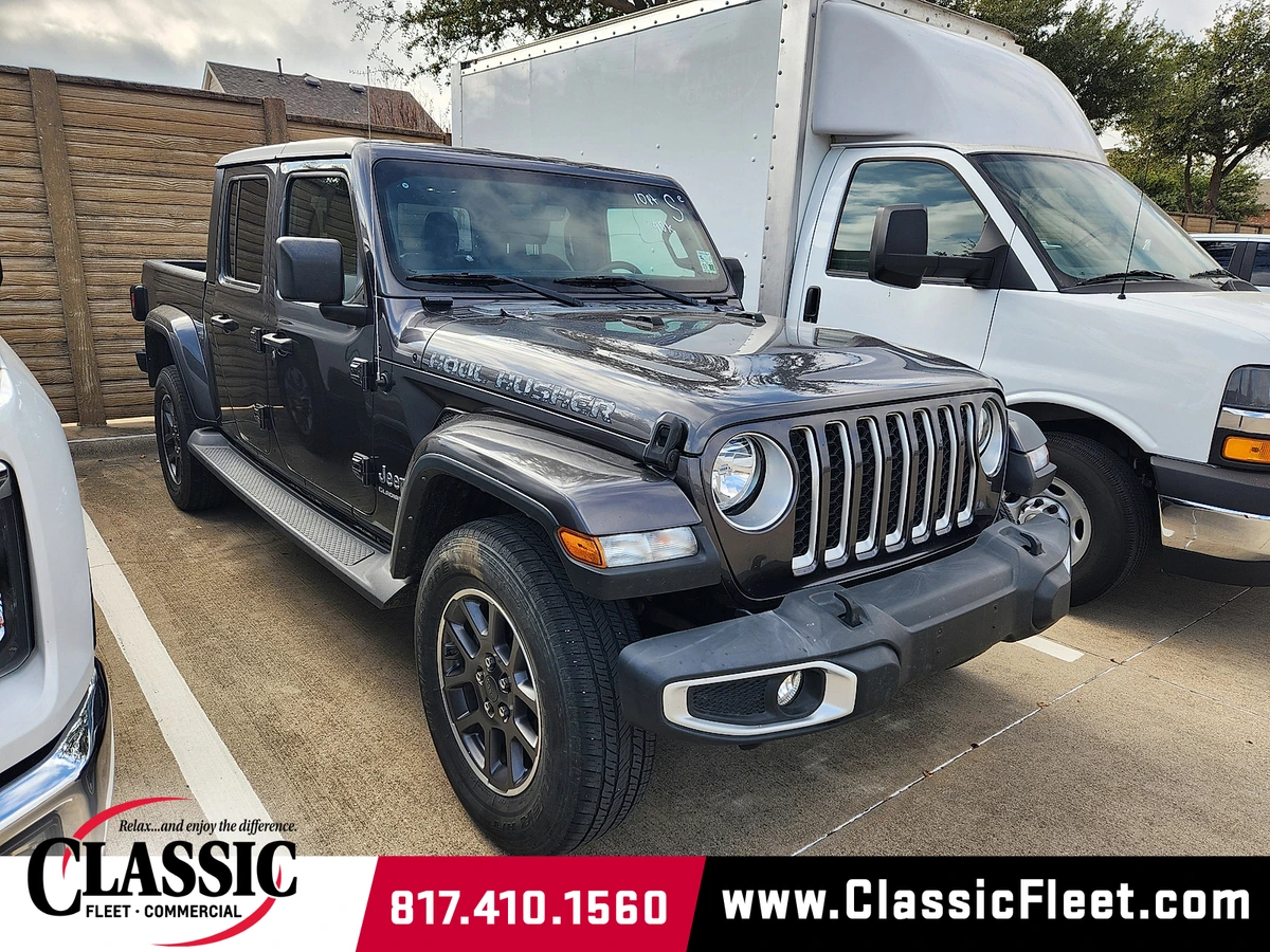 2021 Jeep Gladiator Overland's photo