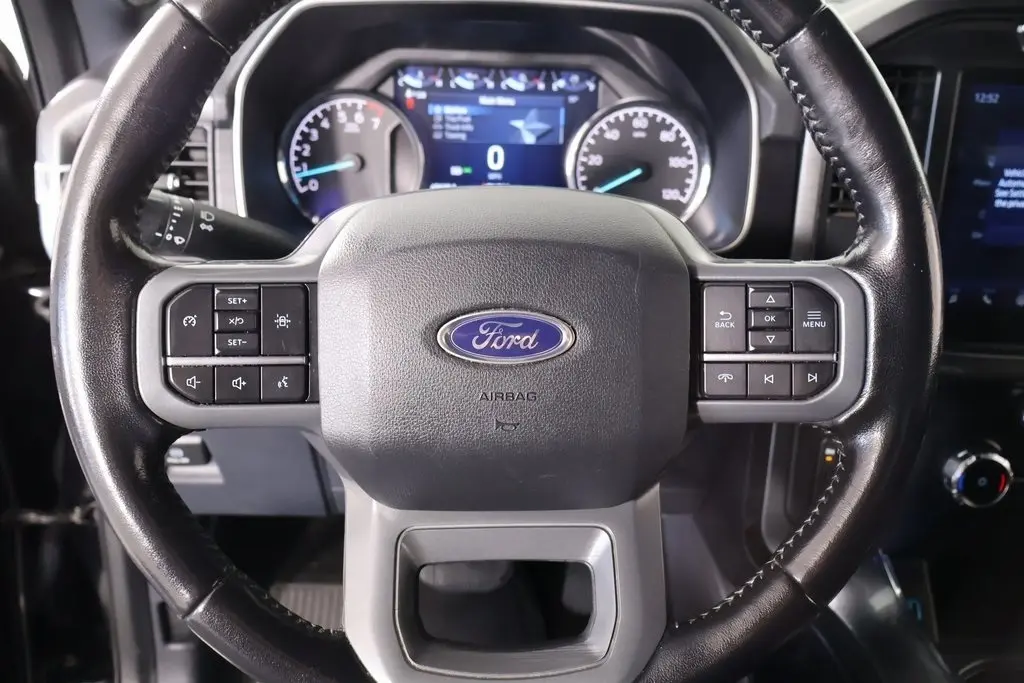 2022 Ford F-150 XLT photo 3