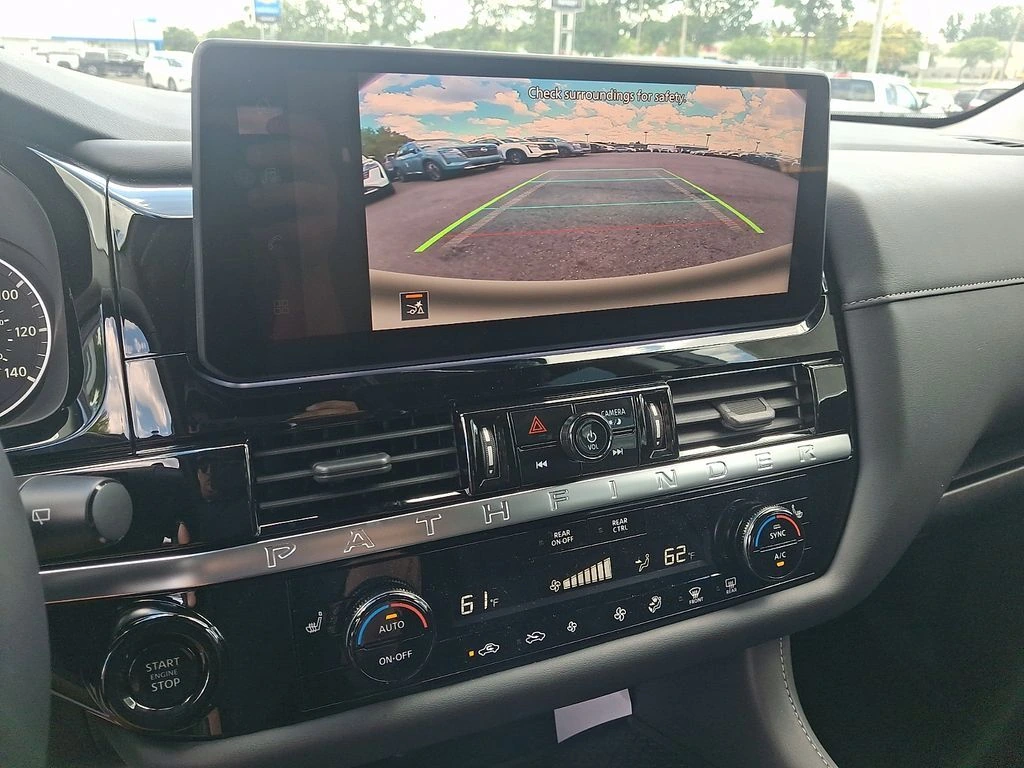 2026 Nissan Pathfinder SV - Photo 12
