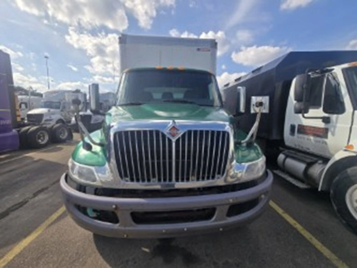 2019 International MV - image 1