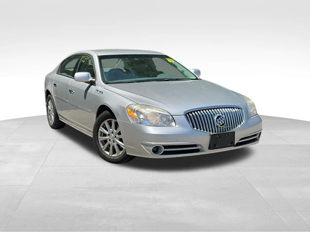 2011 Buick Lucerne CXL Premium's photo