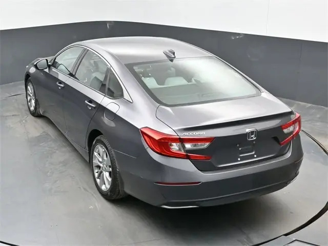2019 Honda Accord LX photo 20