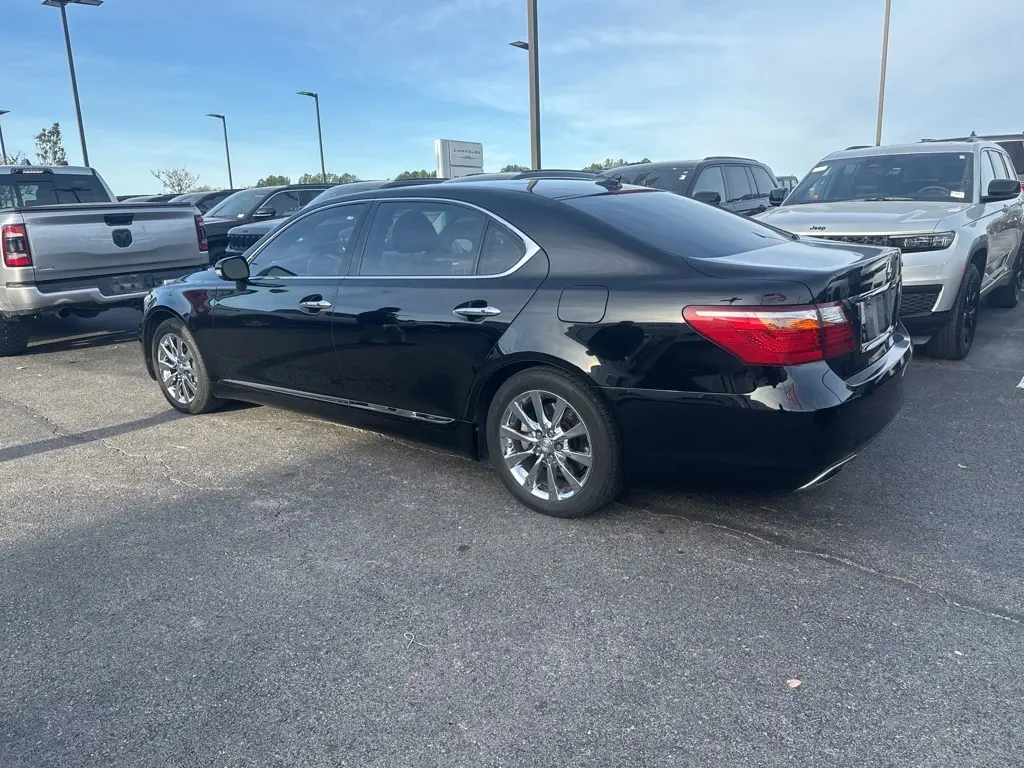 Used 2011 Lexus LS L with VIN JTHDL5EF4B5003278 for sale in Owasso, OK