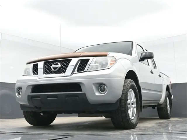 2016 Nissan Frontier SV photo 32