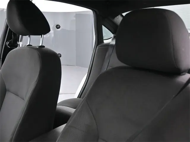 2011 Ford Focus SES photo 18